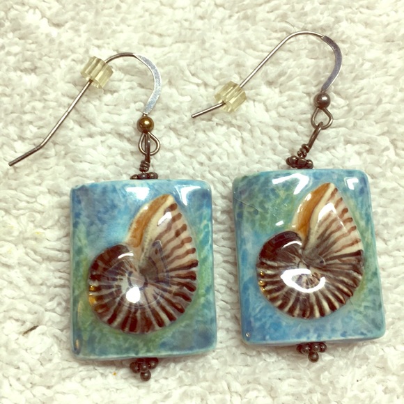 Jewelry - Beautiful Nautilus Shell Ceramic Earrings